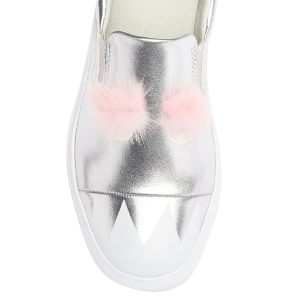 NWT Monster faux fur slip-on sneaker - Picture 4 of 6